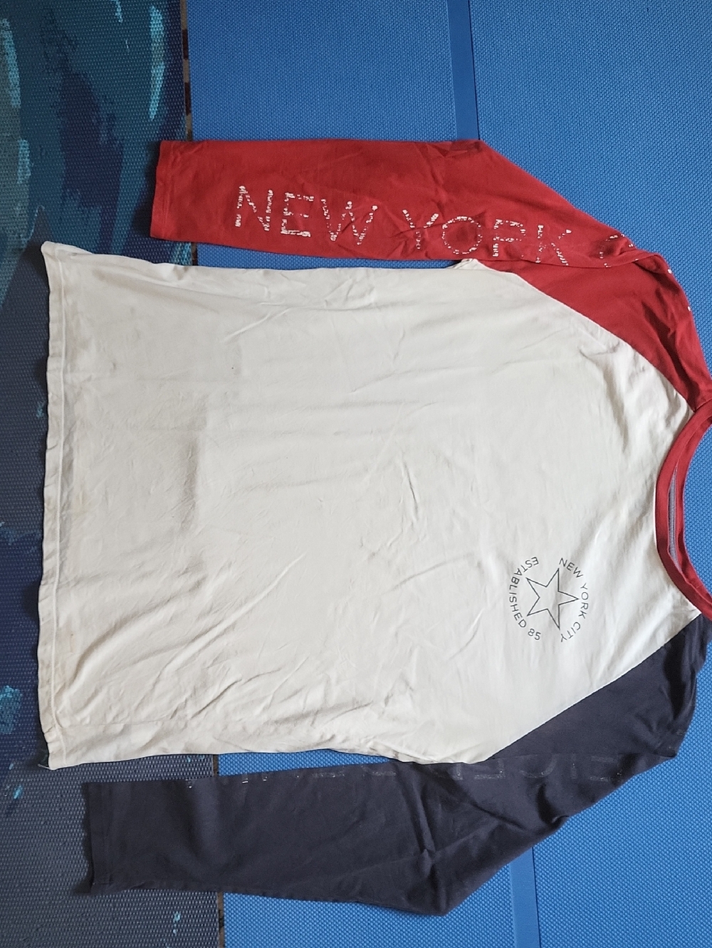 Bundle: 4 Tommy Hilfiger Tee Shirts